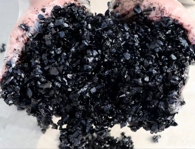 新乡沥青冷补料（沥青砂）的优势特点与施工流程解析